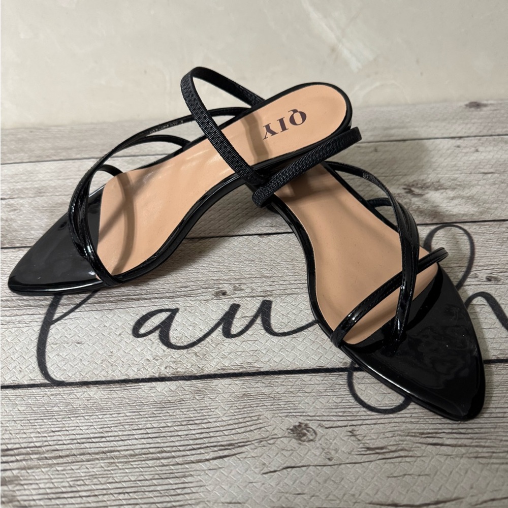 Qiy Elegant Black Women's Sandals